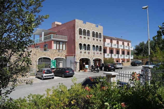 Gallery - Albergo Residenziale Gli Ontani (Hotel and Residence)