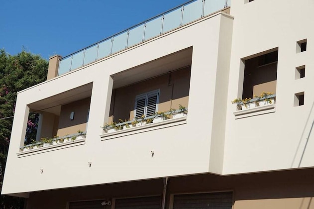 Gallery - Alixia's Suites