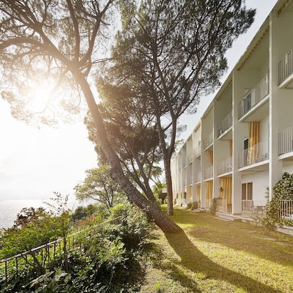 Gallery - Hotel Riviera & Maximilians