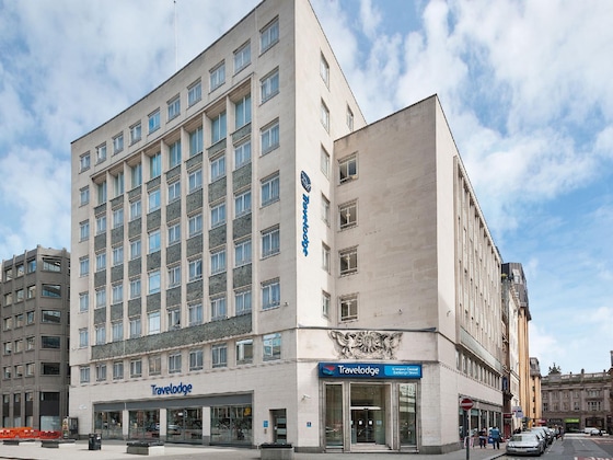 Gallery - Travelodge Liverpool Central Exchange Street