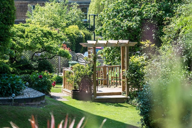 Gallery - Oldfields House