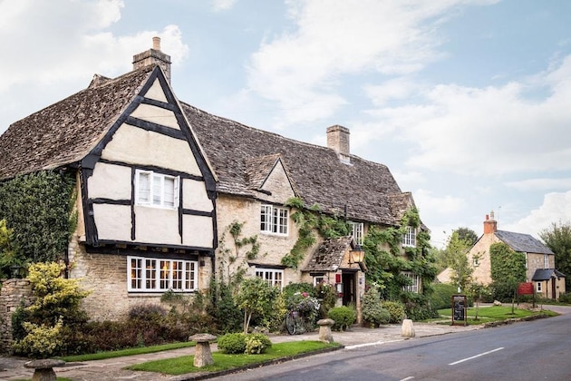 Gallery - Old Swan & Minster Mill
