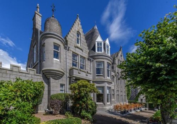 Gallery - Atholl Hotel