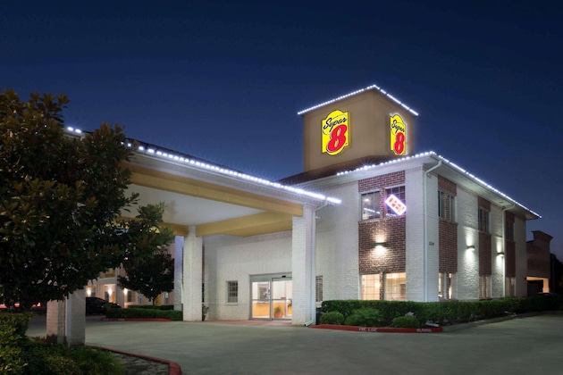 Gallery - Super 8 By Wyndham Rosenberg Tx