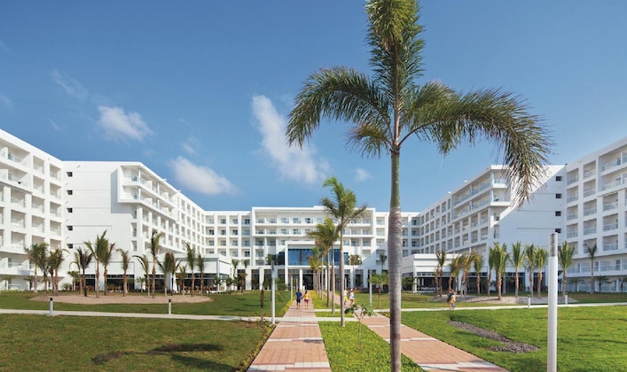 Gallery - Hotel Riu Playa Blanca - All Inclusive