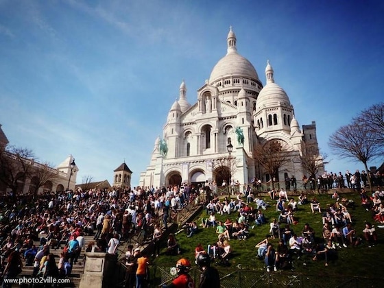 Gallery - Le Montclair Montmartre by River