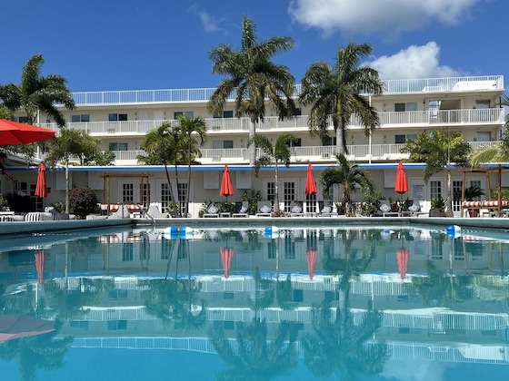 Gallery - Skipjack Resort & Marina