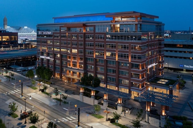 Gallery - Courtyard Buffalo Downtown   Canalside