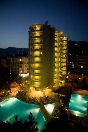 Gallery - Okan Tower Apart Hotel