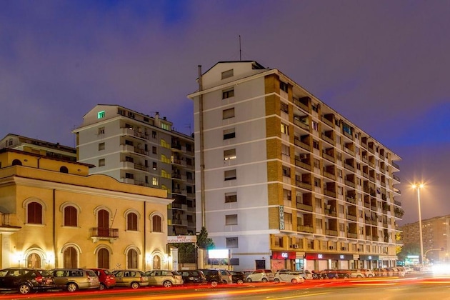 Gallery - Radio Hotel