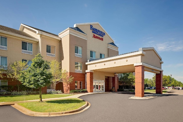 Gallery - Fairfield Inn & Suites By Marriott Detroit Metro Airport Romulus