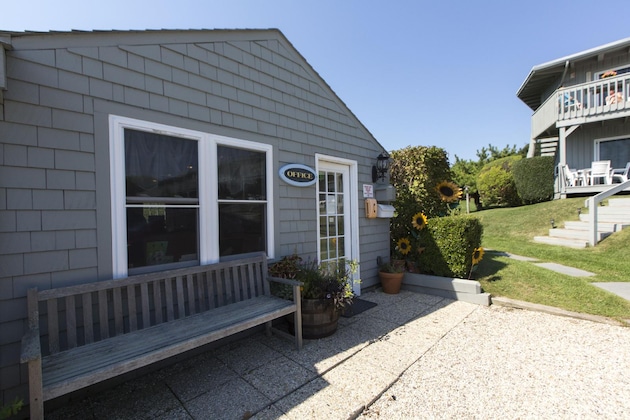 Gallery - Beach Plum Resort