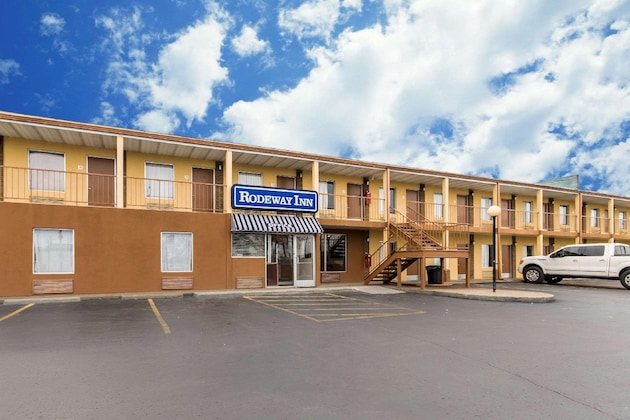 Gallery - Rodeway Inn