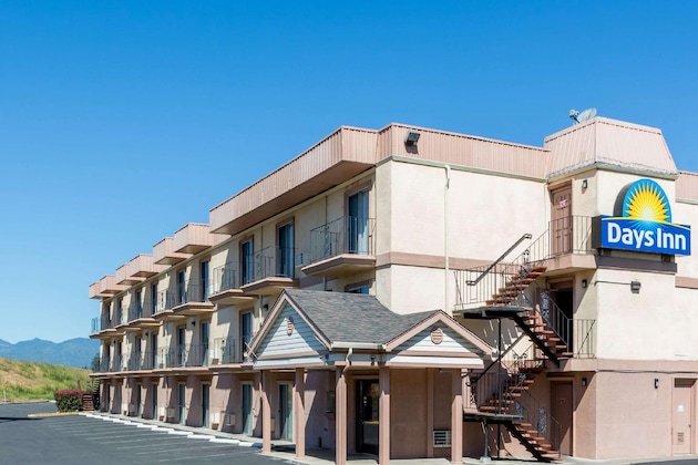 Gallery - Days Inn By Wyndham Medford