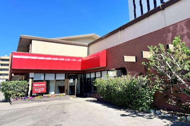 Gallery - Econo Lodge Motel Village