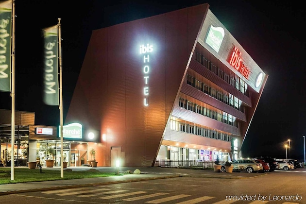 Gallery - Hotel Ibis Vienna Airport