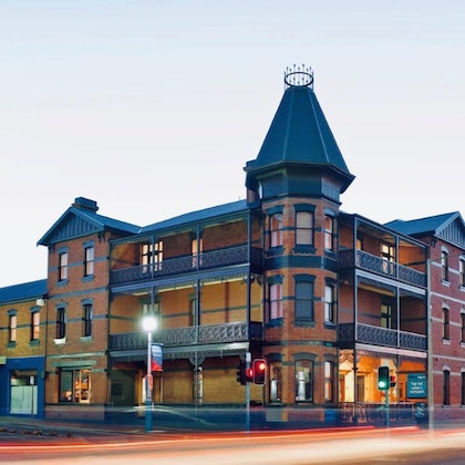 Gallery - The Ikon Hotel