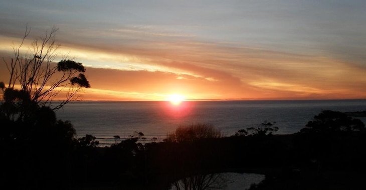 Gallery - Bicheno's Ocean View Retreat