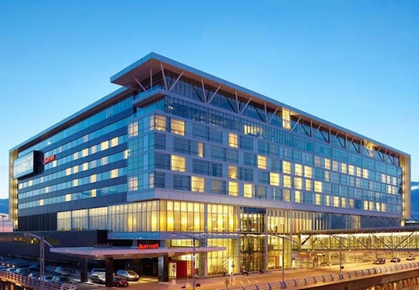 Gallery - Montreal Airport Marriott In-Terminal Hotel