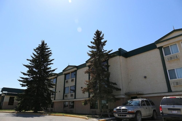 Gallery - Tamarack Motor Inn