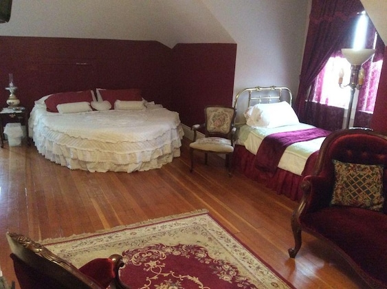 Gallery - Wakamow Heights Bed & Breakfast
