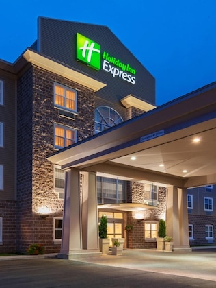 Gallery - Holiday Inn Express Deer Lake By Ihg