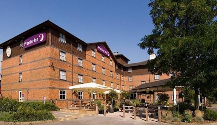 Gallery - Premier Inn Southampton (Eastleigh)