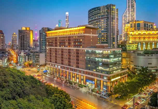 Gallery - Green Court Residence City Center Shanghai