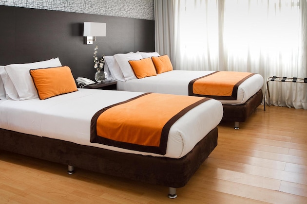 Gallery - Hotel L'etoile Universidad Javeriana