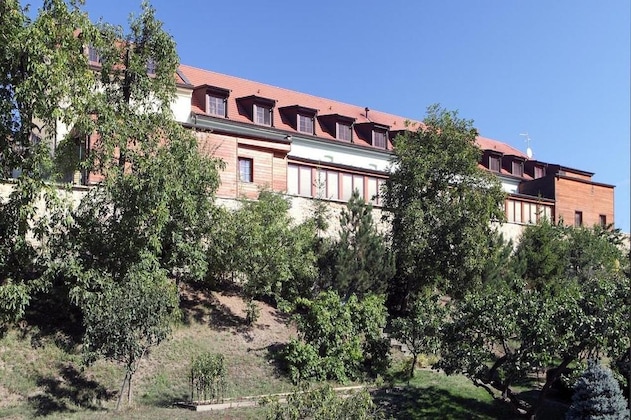 Gallery - Hotel Chvalska Tvrz
