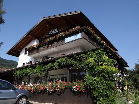Gallery - Hotel Malerwinkl