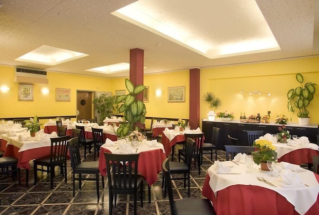 Gallery - Hotel Florida