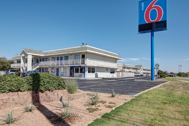 Gallery - Motel 6 Dallas Euless