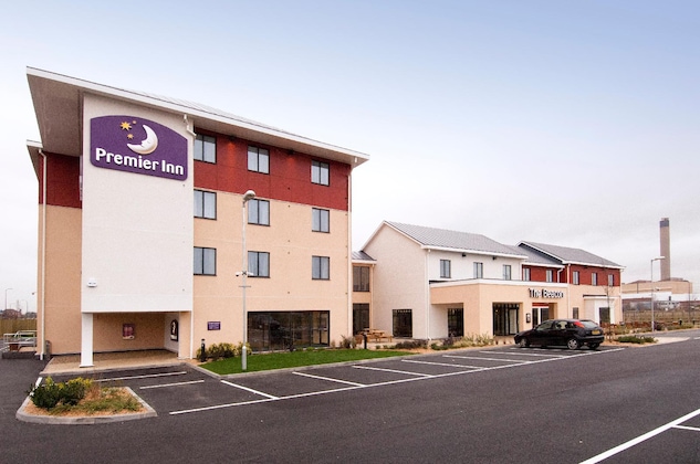 Gallery - Premier Inn Dartford