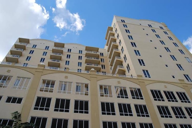 Gallery - Dadeland Towers By Miami Vacations