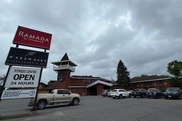 Gallery - Ramada By Wyndham Arnprior