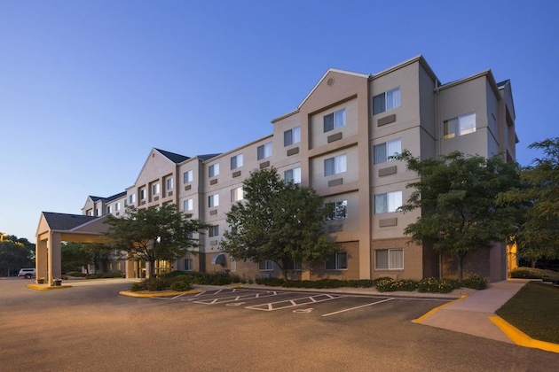 Gallery - Fairfield Inn & Suites Minneapolis-St. Paul Airport