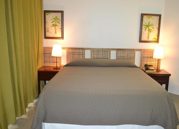 Gallery - Hotel Plaza Del Sol
