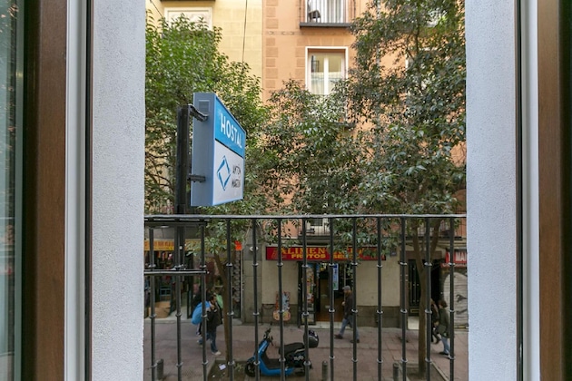 Gallery - Hostal Anton Martin