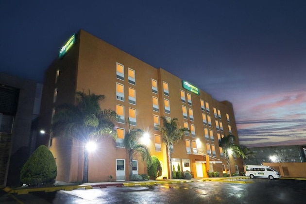 Gallery - City Express Junior By Marriott Toluca Aeropuerto