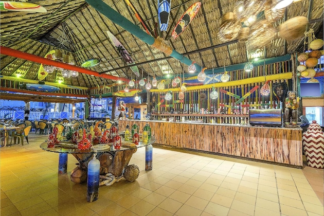 Gallery - Decameron Isleño - All Inclusive