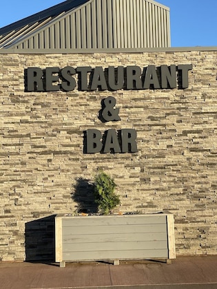 Gallery - Travelodge By Wyndham Grande Prairie