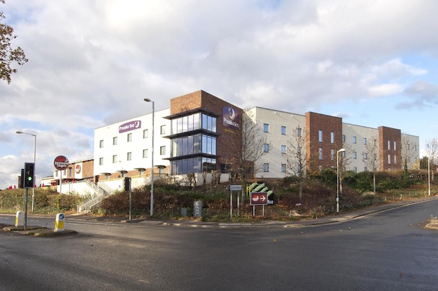 Gallery - Premier Inn Exeter (M5 J29)
