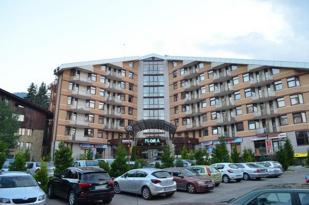 Gallery - Persey Flora Apartments
