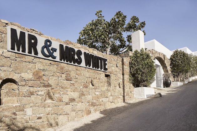 Gallery - Mr & Mrs White Mykonos