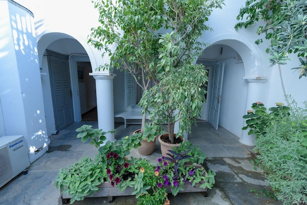 Gallery - Miranda Hotel