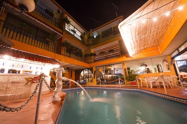 Gallery - Ideal Villa Hotel