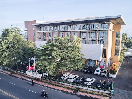 Gallery - Horison Ultima Ratu Serang