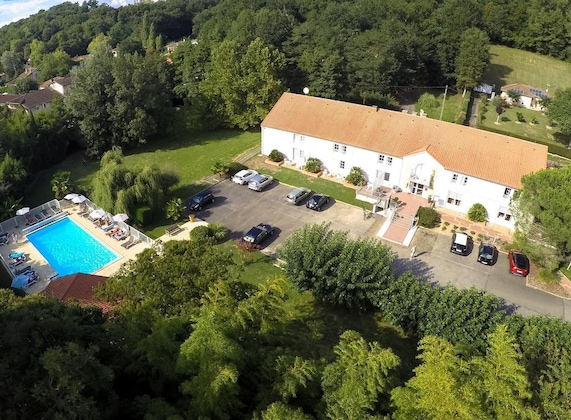 Gallery - Hôtel Restaurant Relais Des Champs