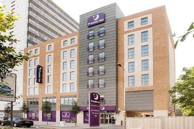 Gallery - Premier Inn London Croydon Town Centre